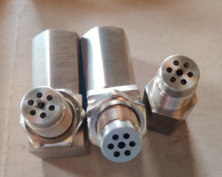 spacer1.JPG